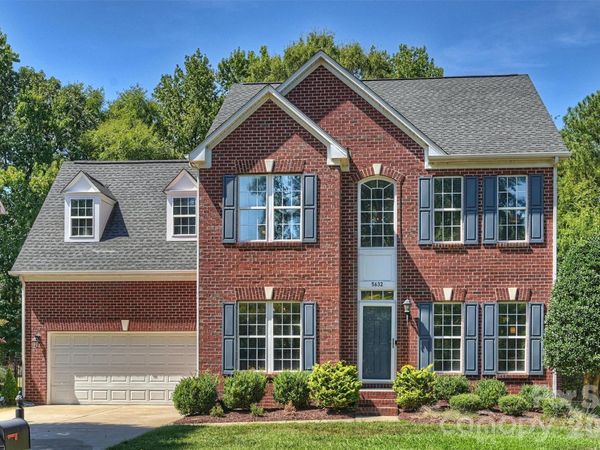 5632 Wrenfield Court, Charlotte, NC 28277