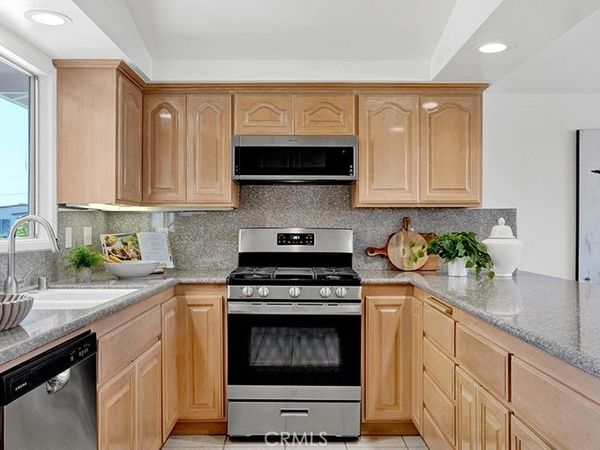 13572 Yosemite, Westminster, CA 92683
