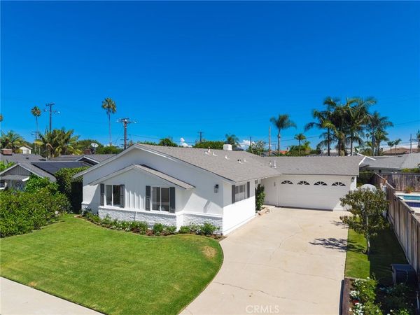 410 Lenwood, Costa Mesa, CA 92627