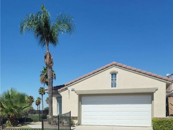1753 Messina Drive, San Jacinto, CA 92583