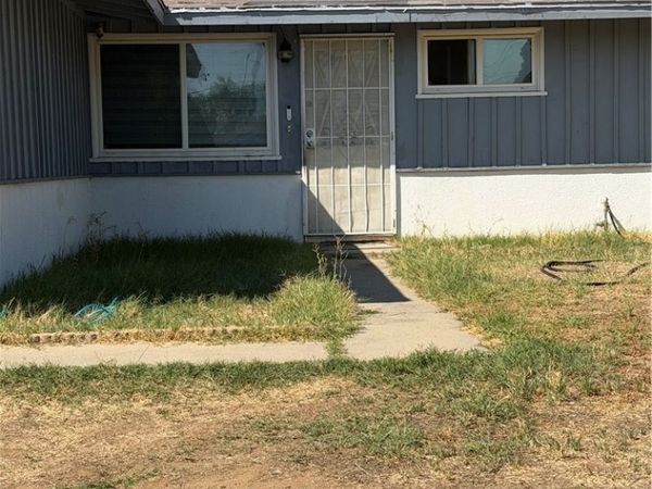 26972 14th, Highland, CA 92346