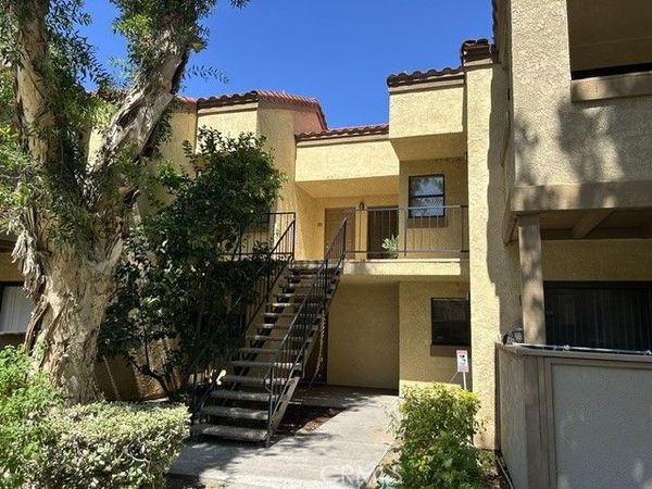 1136 W Blaine, Unit 203, Riverside, CA 92507