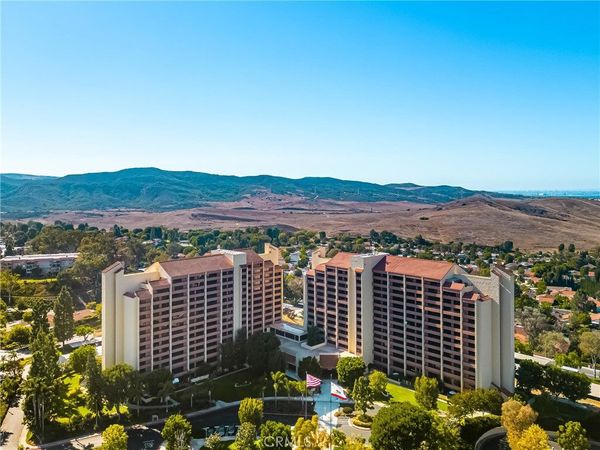 24055 Paseo Del Lago, Unit 1109, Laguna Woods, CA 92637