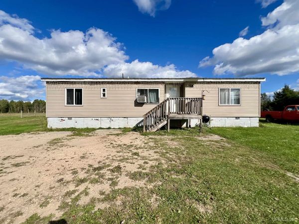 14636 Airport F.5 Road, Ewing Twp, MI 49880