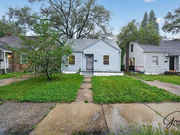 20101 Hickory Street, Detroit, MI 48205