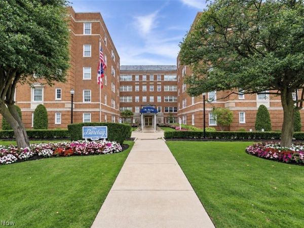 19015 Van Aken Boulevard , Unit 314, Shaker Heights, OH 44122