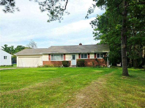 19157 Howe Road , Strongsville, OH 44136