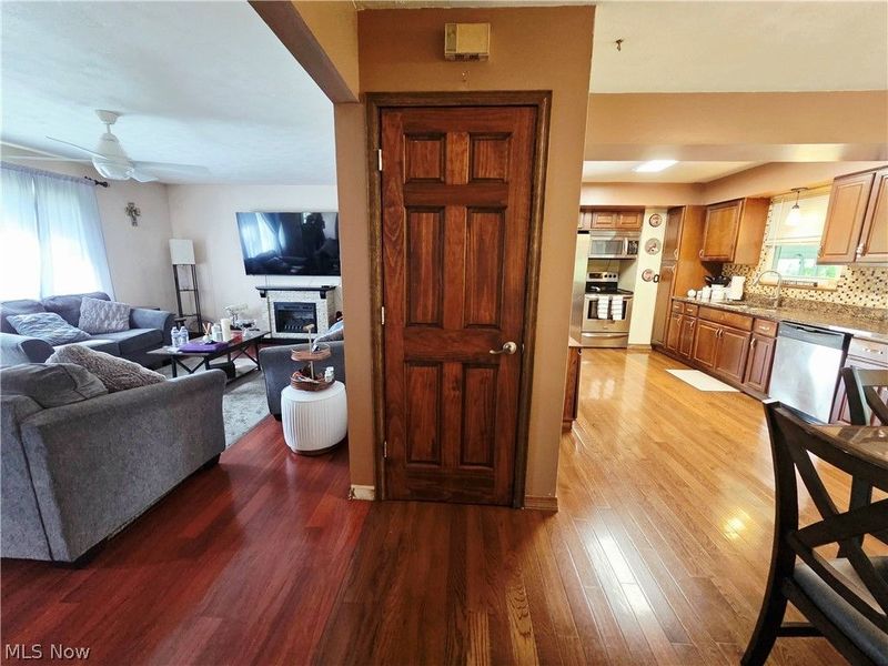 19157 Howe Road, Strongsville, OH 44136 Photo 17