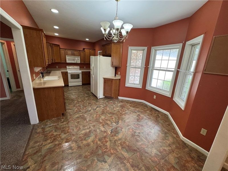 109 Locust Lane, Saint Clairsville, OH 43950 Photo 14