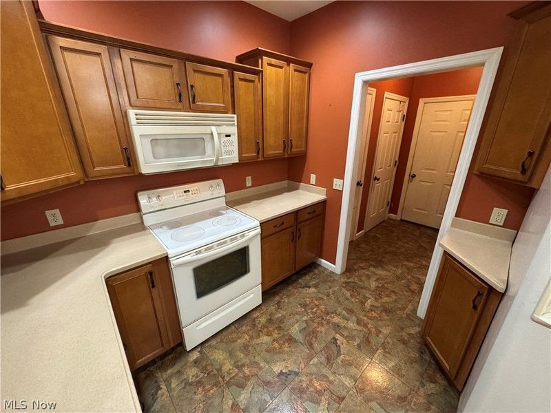 109 Locust Lane, Saint Clairsville, OH 43950 Photo 15