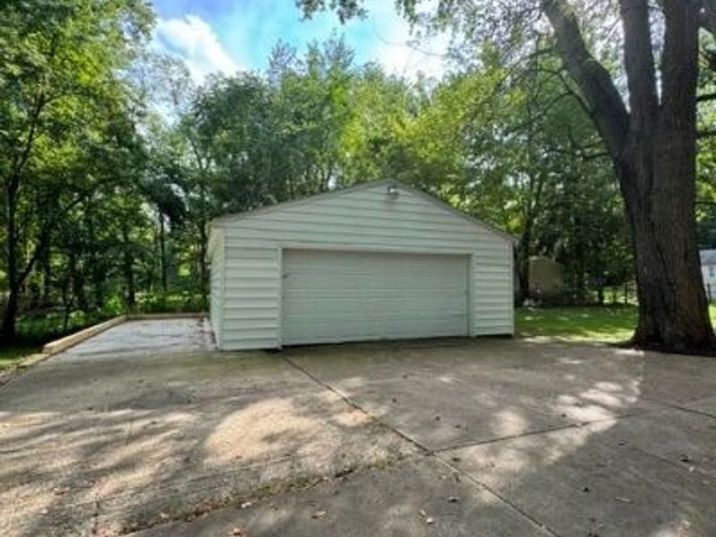 4527 Arlington Road, Uniontown, OH 44685 Photo 16