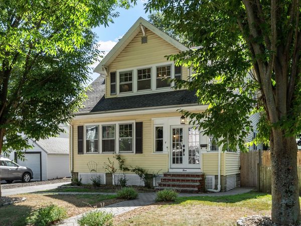 4 Stone Avenue, Stoneham, MA 02180