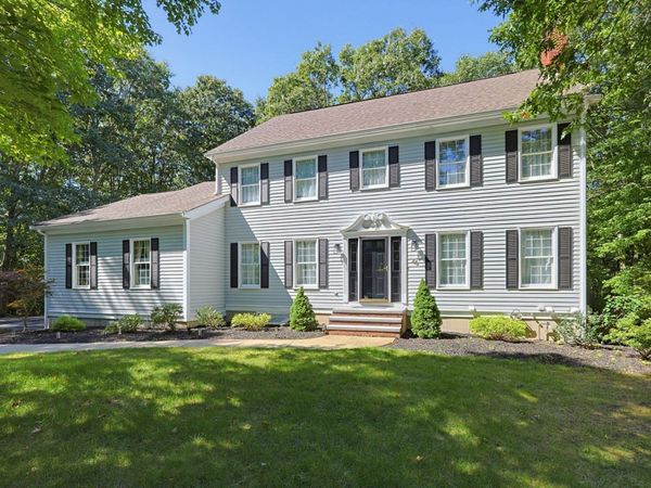 45 Jefferson Rd, Franklin, MA 02038