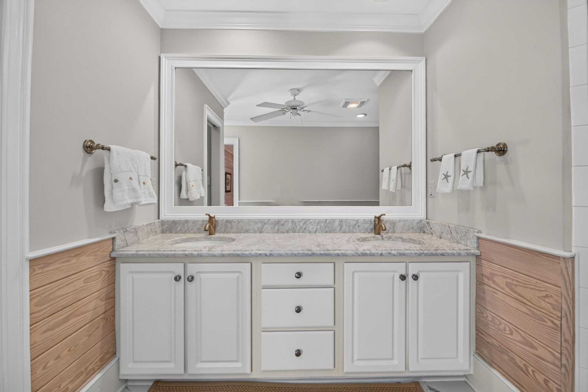 109 Shipwright Street Photo 41
