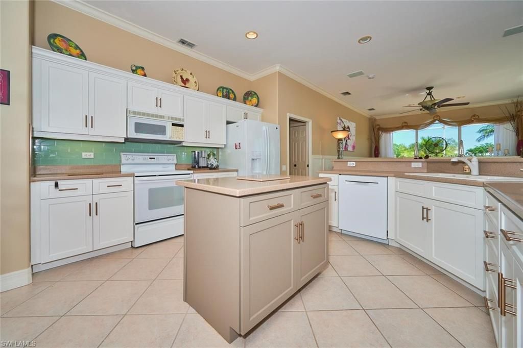16223 Edgemont Dr, Fort Myers, FL 33908 Photo