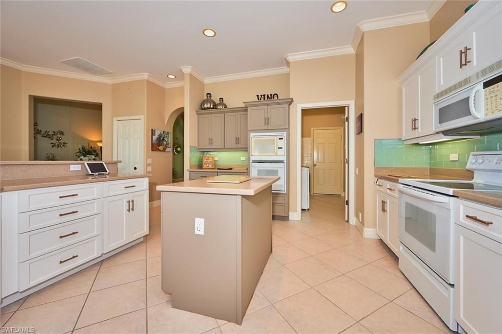 16223 Edgemont Dr, Fort Myers, FL 33908 Photo