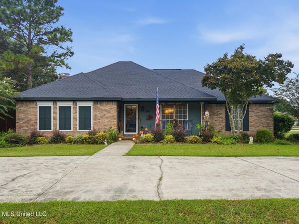 125 Dove Hollow, Petal, MS 39465