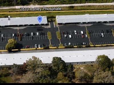 2810 Ashley Phosphate Road , North Charleston, SC 29418