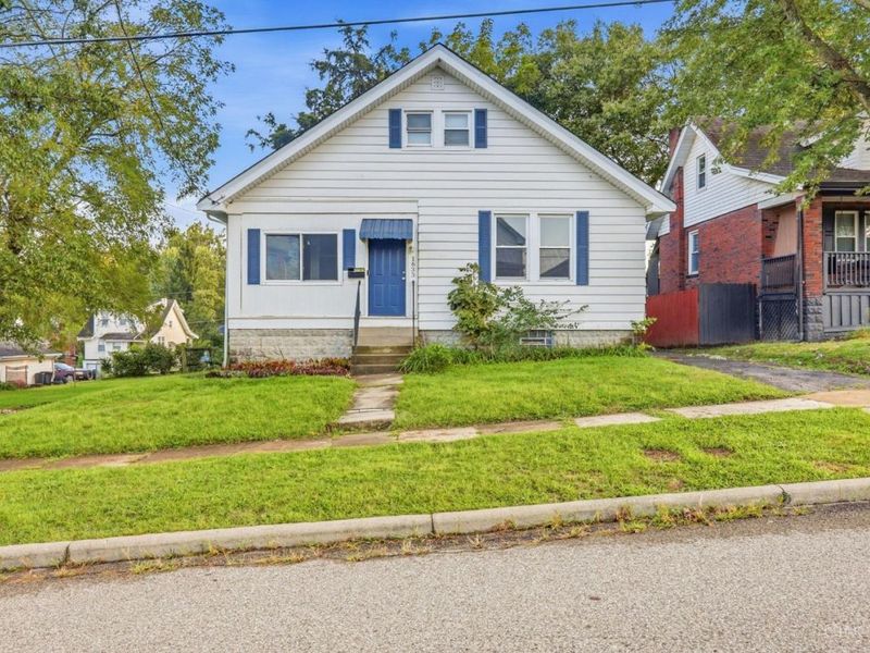 1633 Dallas Avenue, North College Hill, OH 45239 Photo 1