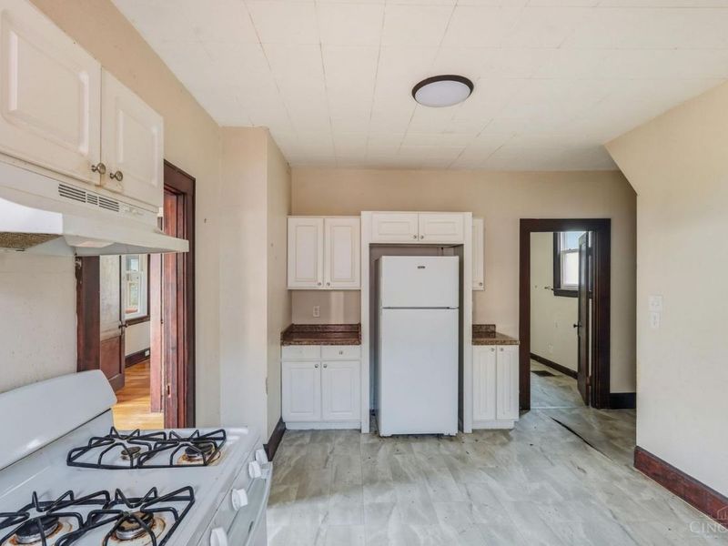 1633 Dallas Avenue, North College Hill, OH 45239 Photo 11