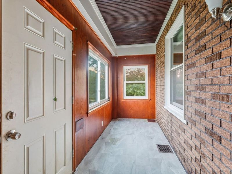 1633 Dallas Avenue, North College Hill, OH 45239 Photo 3