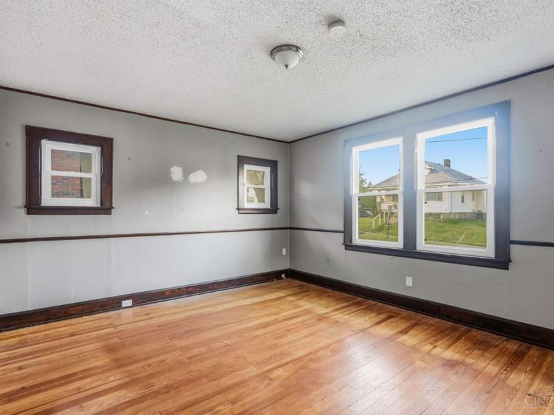 1633 Dallas Avenue, North College Hill, OH 45239 Photo 4