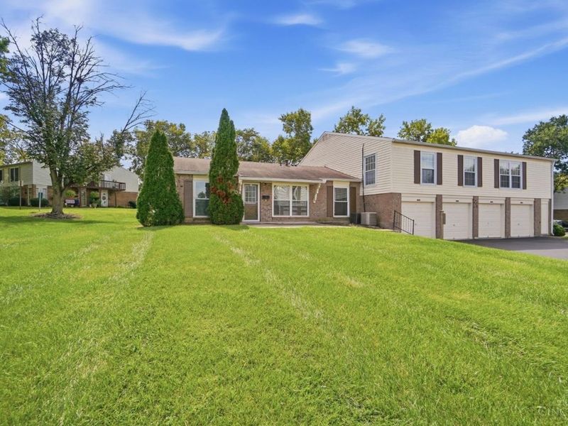 8 Sunnyside Drive, Fairfield, OH 45014 Photo 2