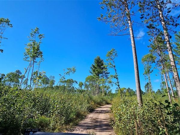 1-7 Larson Road, Hayward, WI 54843