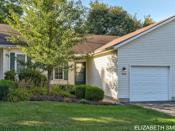 434 Lincoln Ridge Drive, Unit 14, Holland, MI 49423
