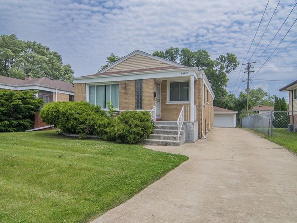 14537 University Avenue , Dolton, IL 60419