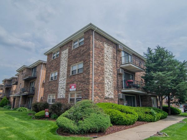 1665 Harbor Avenue , Unit 3S, Calumet City, IL 60409