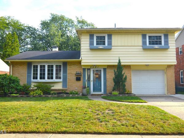 2521 Edgebrook Drive, Toledo, OH 43613