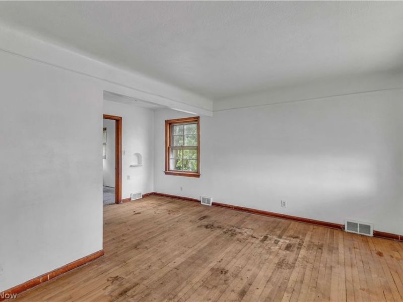 15521 N Lotus Drive, Cleveland, OH 44128 Photo 10