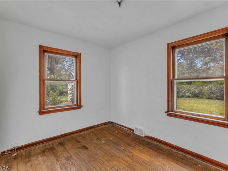 15521 N Lotus Drive, Cleveland, OH 44128 Photo 15