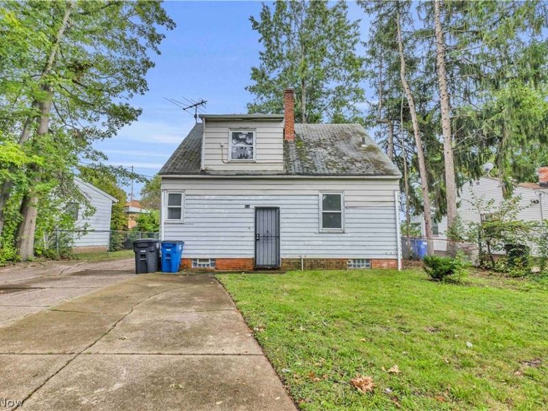 15521 N Lotus Drive, Cleveland, OH 44128 Photo 22