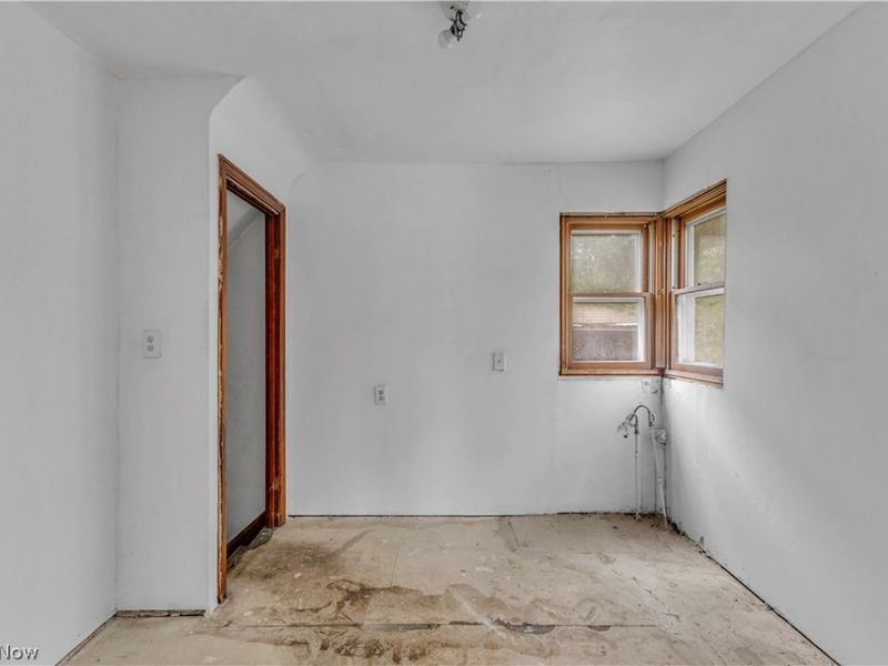 15521 N Lotus Drive, Cleveland, OH 44128 Photo 6