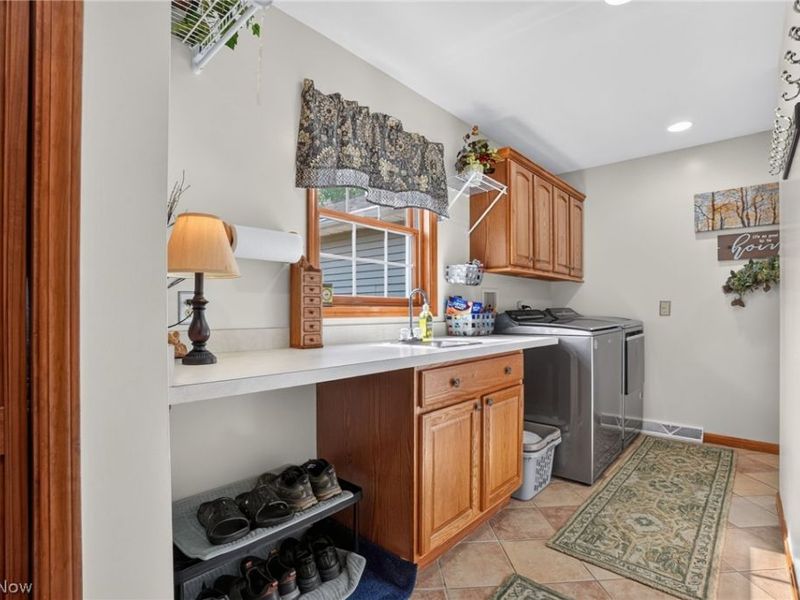 7424 Kingsboro Drive, Conneaut, OH 44030 Photo 7