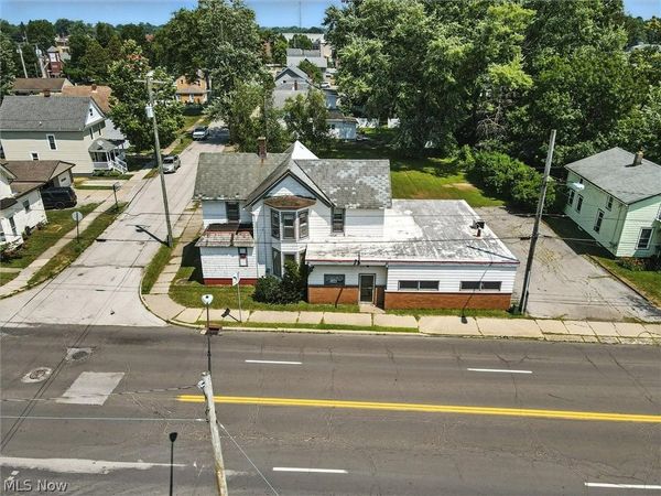 244 Mill Street , Conneaut, OH 44030
