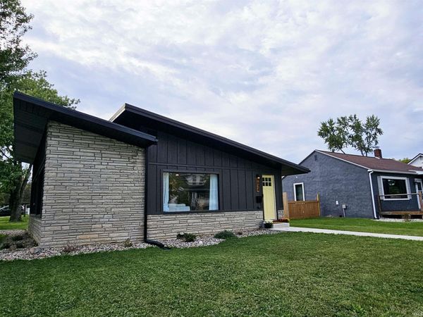 624 S Ijams Street, Garrett, IN 46738