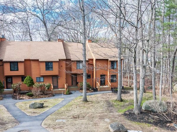 65 Dunvegan Woods Drive, Hampton, NH 03842
