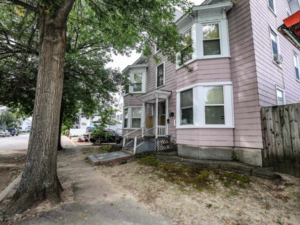 422 Lake Avenue, Manchester, NH 03103