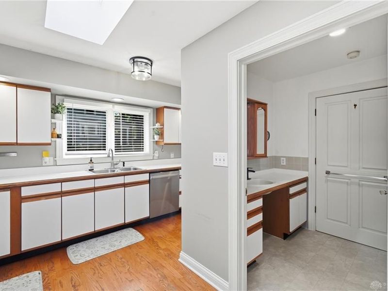 1630 S Main Street, Dayton, OH 45409 Photo 21