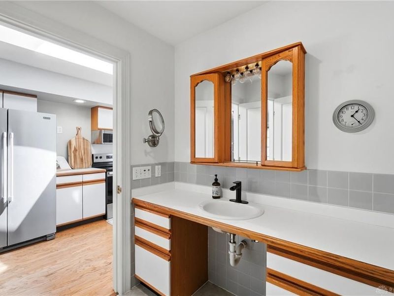 1630 S Main Street, Dayton, OH 45409 Photo 22