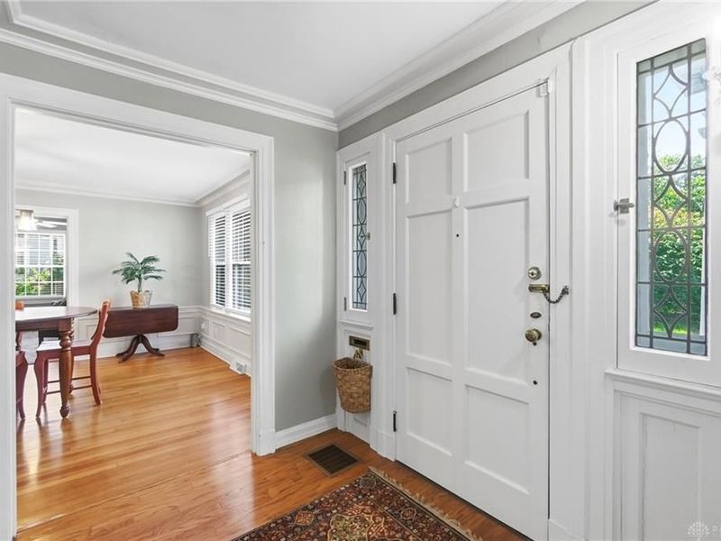 1630 S Main Street, Dayton, OH 45409 Photo 4