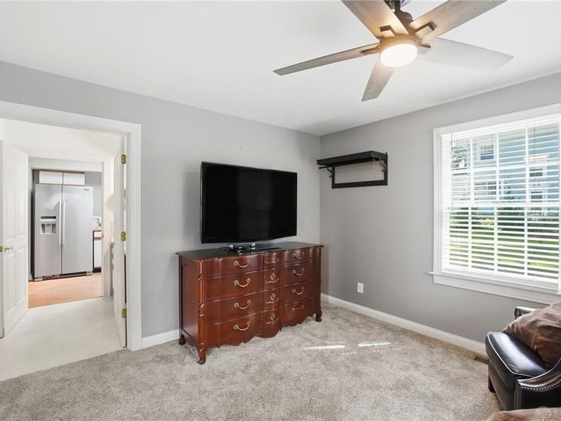 1630 S Main Street, Dayton, OH 45409 Photo 8