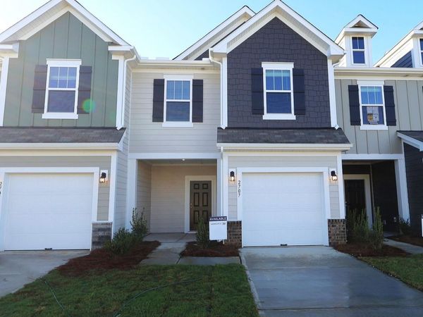 2707 Yeager Drive NW, Concord, NC 28027
