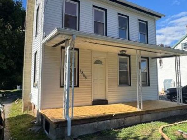 1865 OLD LANCASTER PIKE , READING, PA 19608