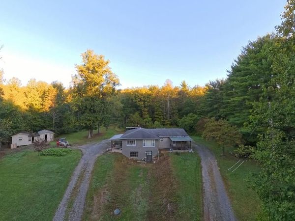 410 BUCKWHEAT VALLEY ROAD , MILLERSTOWN, PA 17062