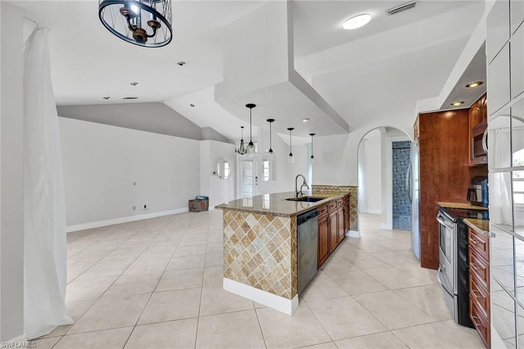 1701 54th Ter Sw, Naples, FL 34116 Photo