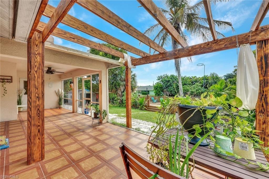 1701 54th Ter Sw, Naples, FL 34116 Photo